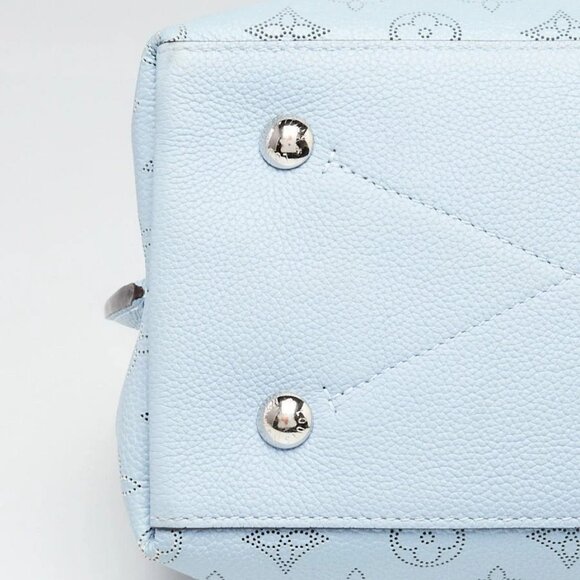 Louis Vuitton Blue Ombre Monogram Mahina Leather Muria Bag - Picture 10 of 11